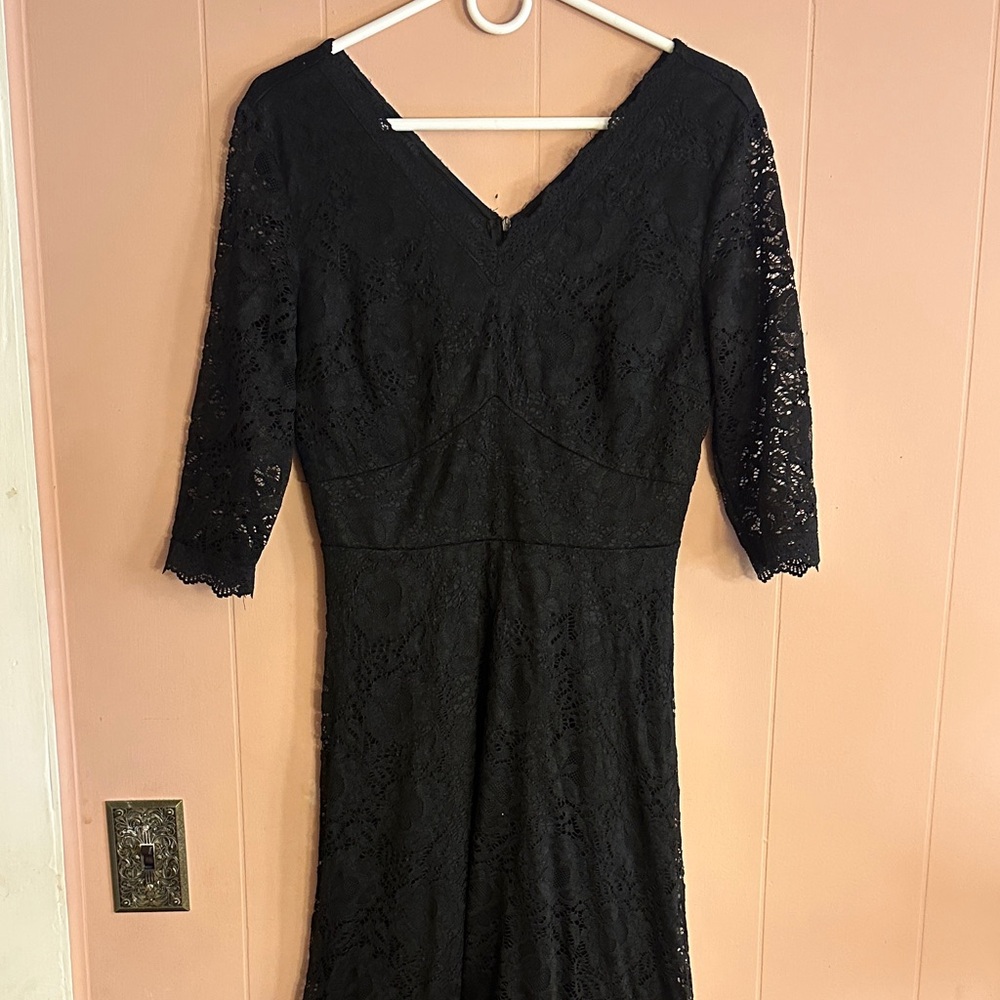 Elegant Black Lace Dress